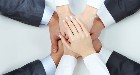 多元化的服務 精修電腦 網頁設計 機房建置